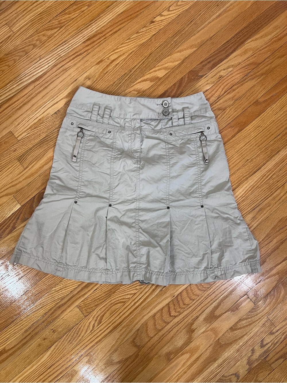 Y2k Beige Women's Pleated Skirt